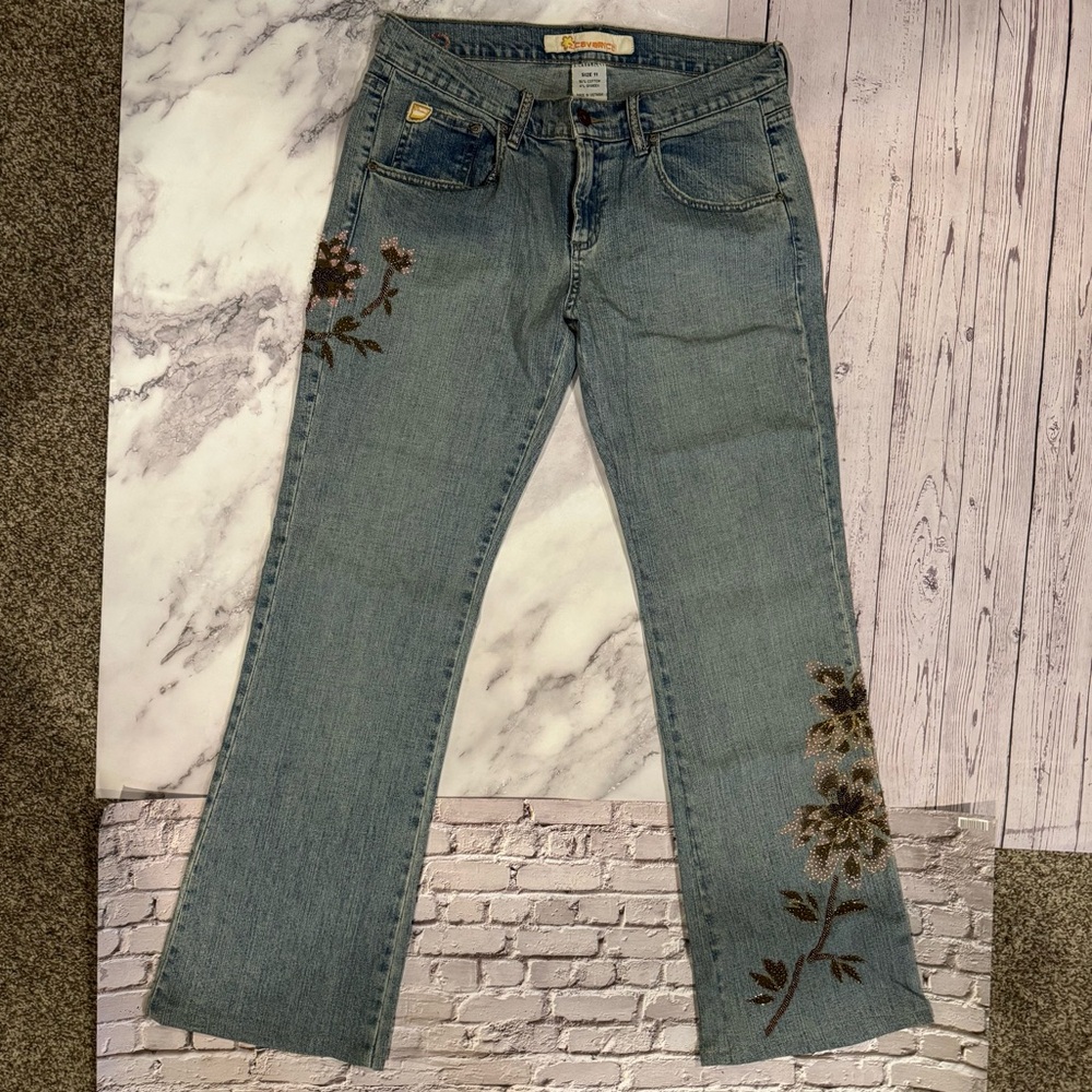 Z. Cavaricci Embroidered Blue Jeans - Gorgeous size 11